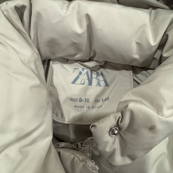 Zara girls jacket - Picture 2 of 2